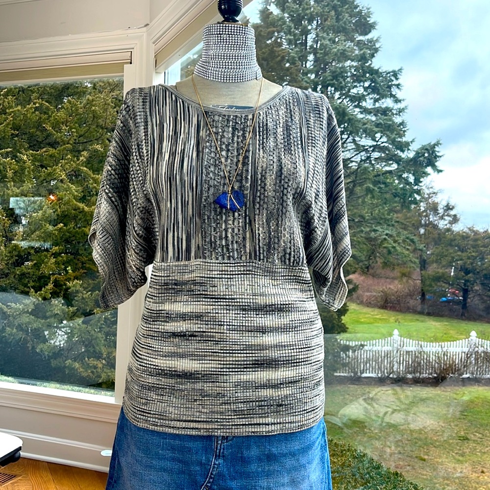 John Paul Richard L wide midsleeve fitted waist flattering Heather Gray sweater